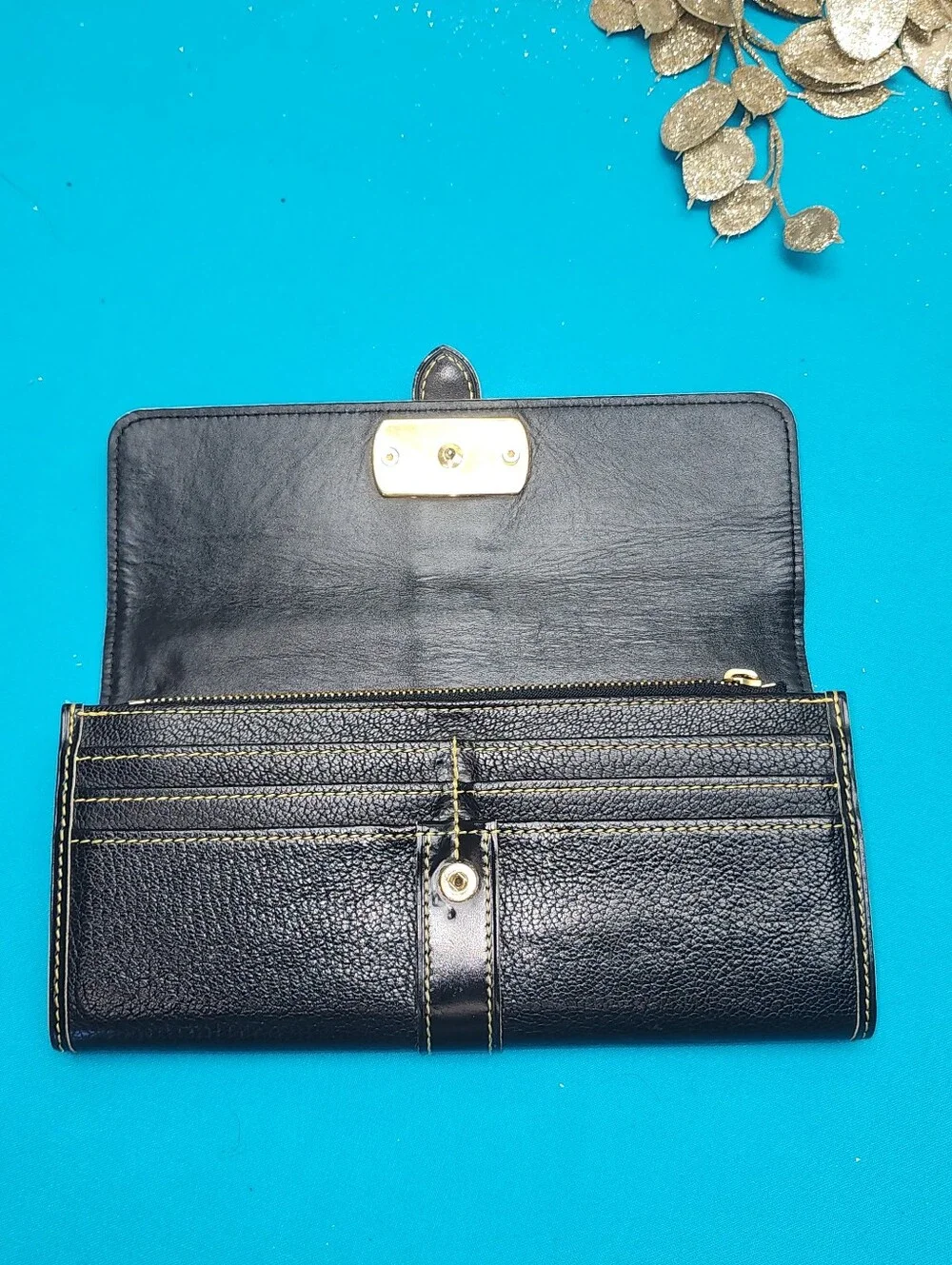 Authentic Louis Vuitton Suhali Le Favori Wallet In Black With Dust Bag